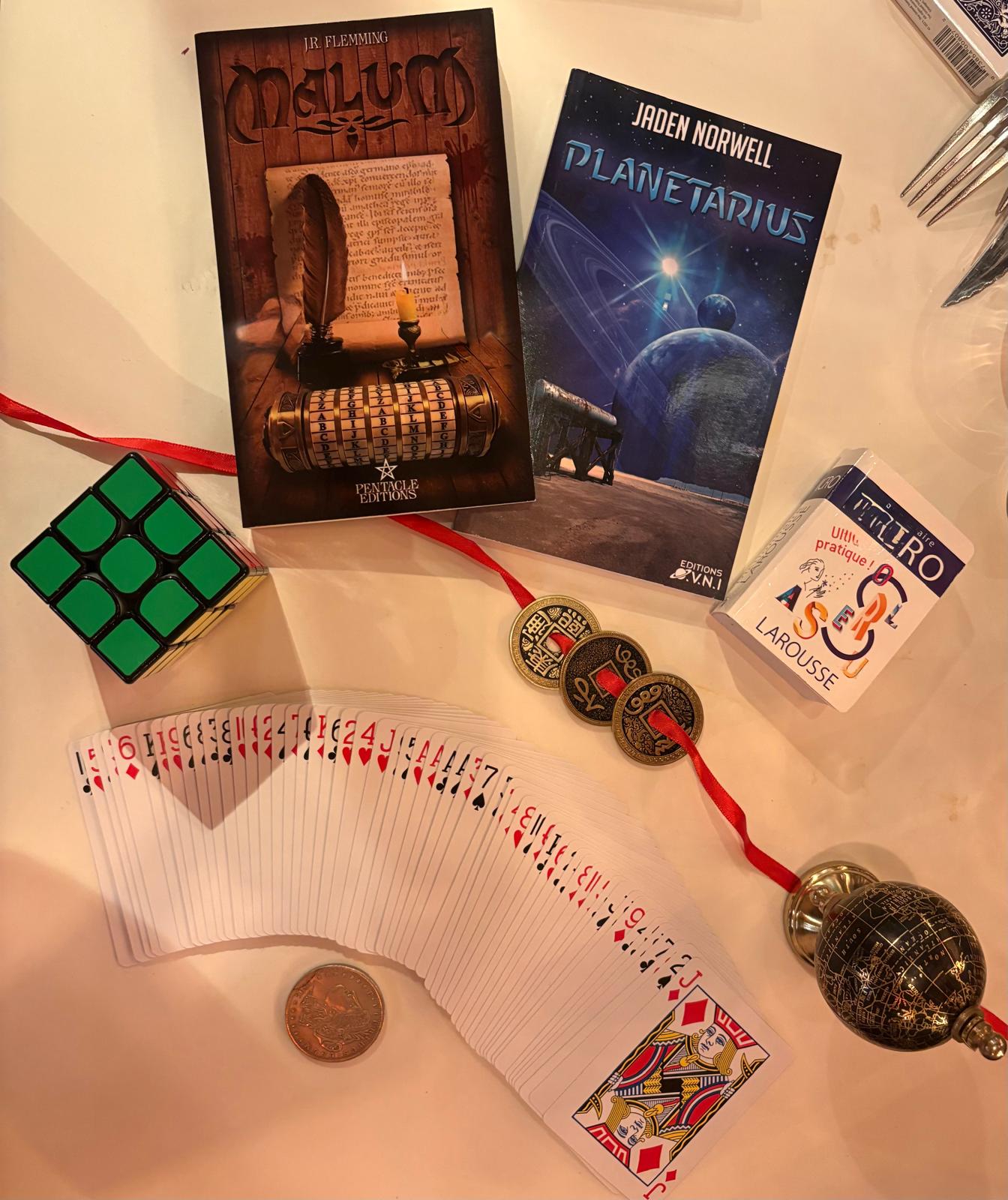 Cartes et accessoires utilisés pour l’animation magie de la soirée FFB