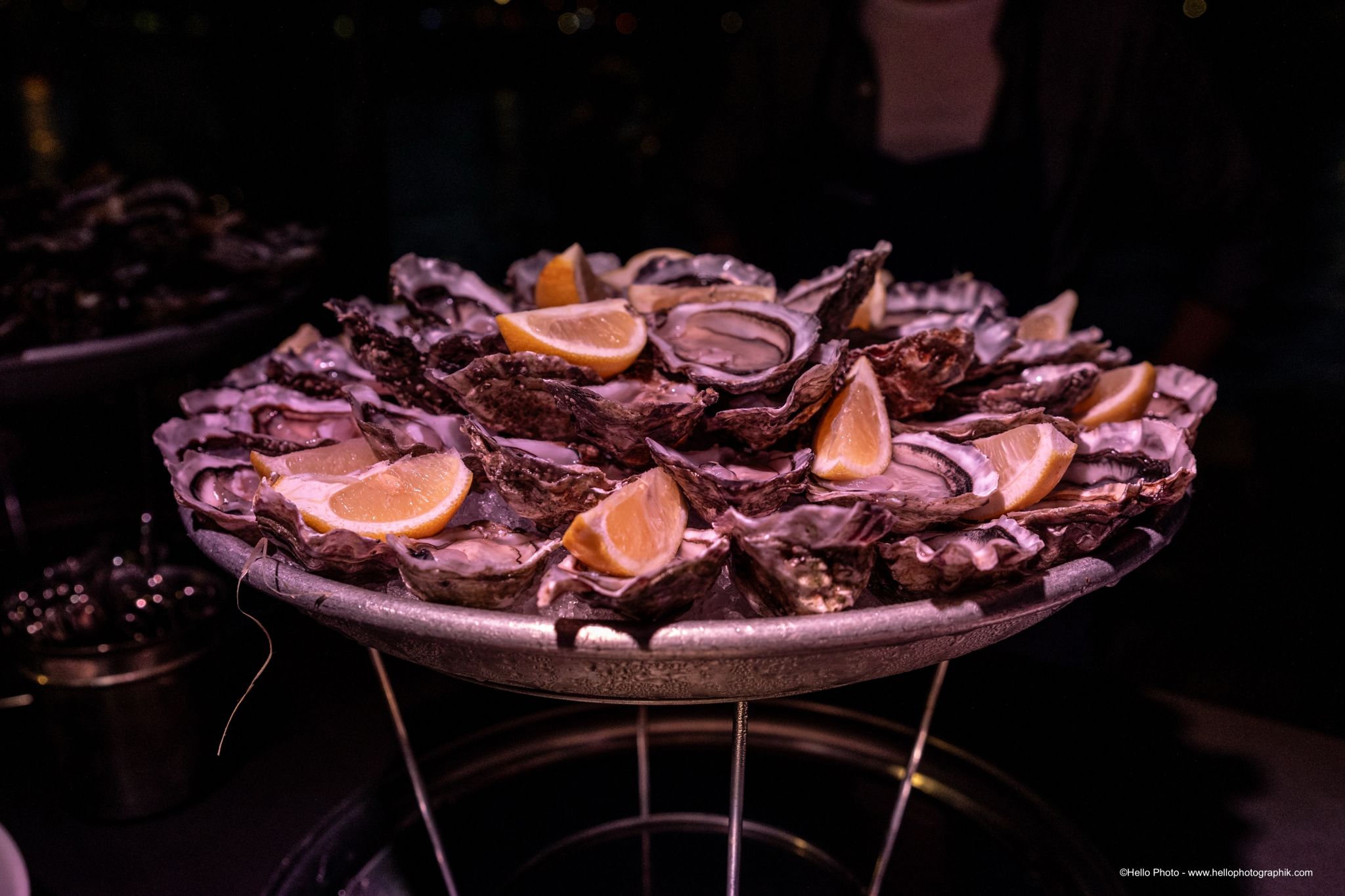 Plateau d’huîtres proposé pendant le cocktail dînatoire de la soirée d’entreprise