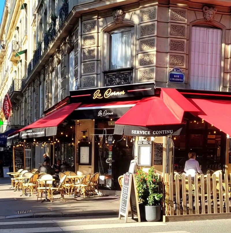 Façade de la brasserie parisienne accueillant la soirée d’entreprise FFB